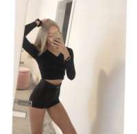 Erdemli Escort Görkemli Elif: Egzotik Güzellikle Çılgın Bir Deneyim